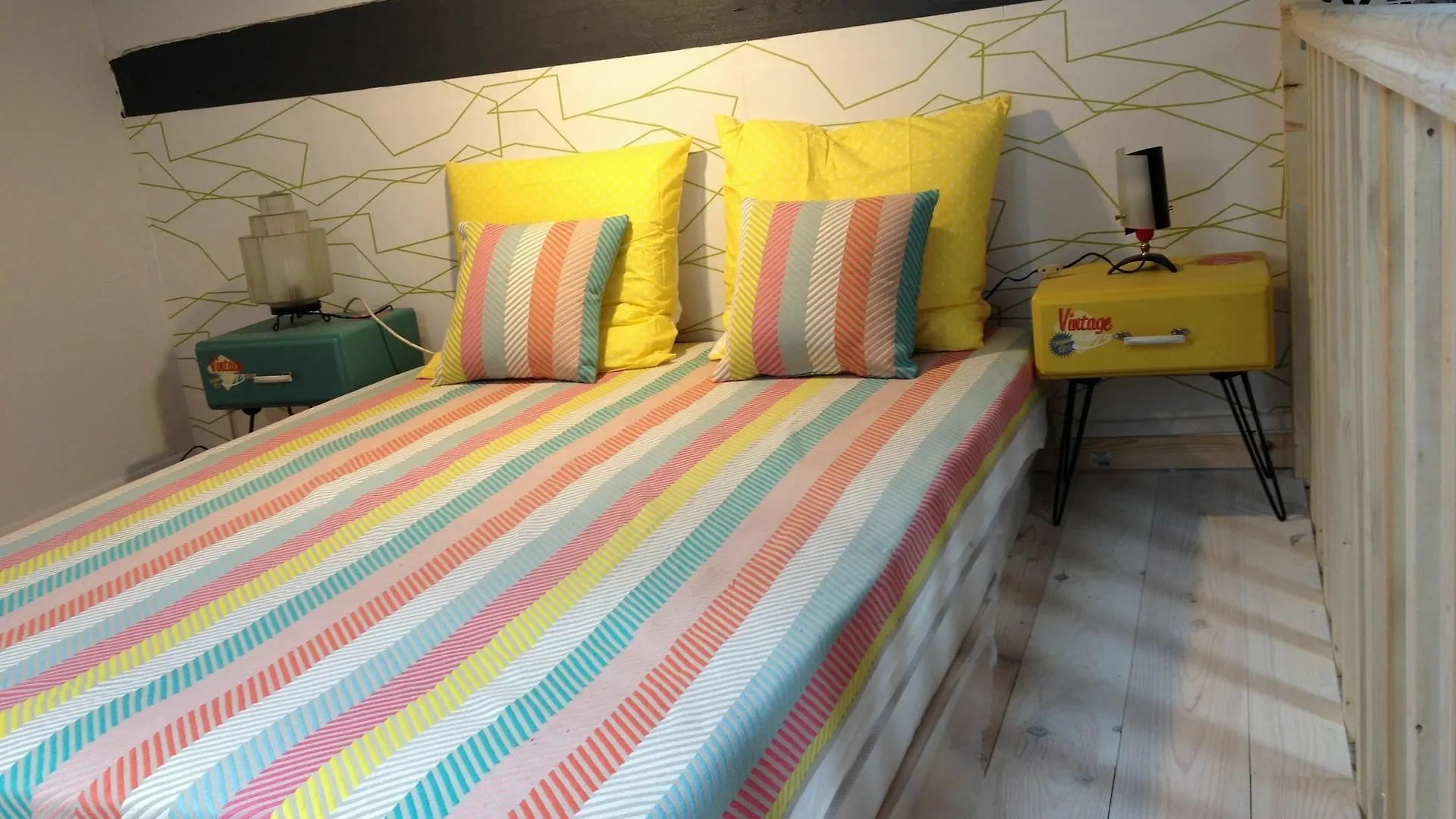 Hotel Residence Meublee Larguez Les Ames Art Marseille France