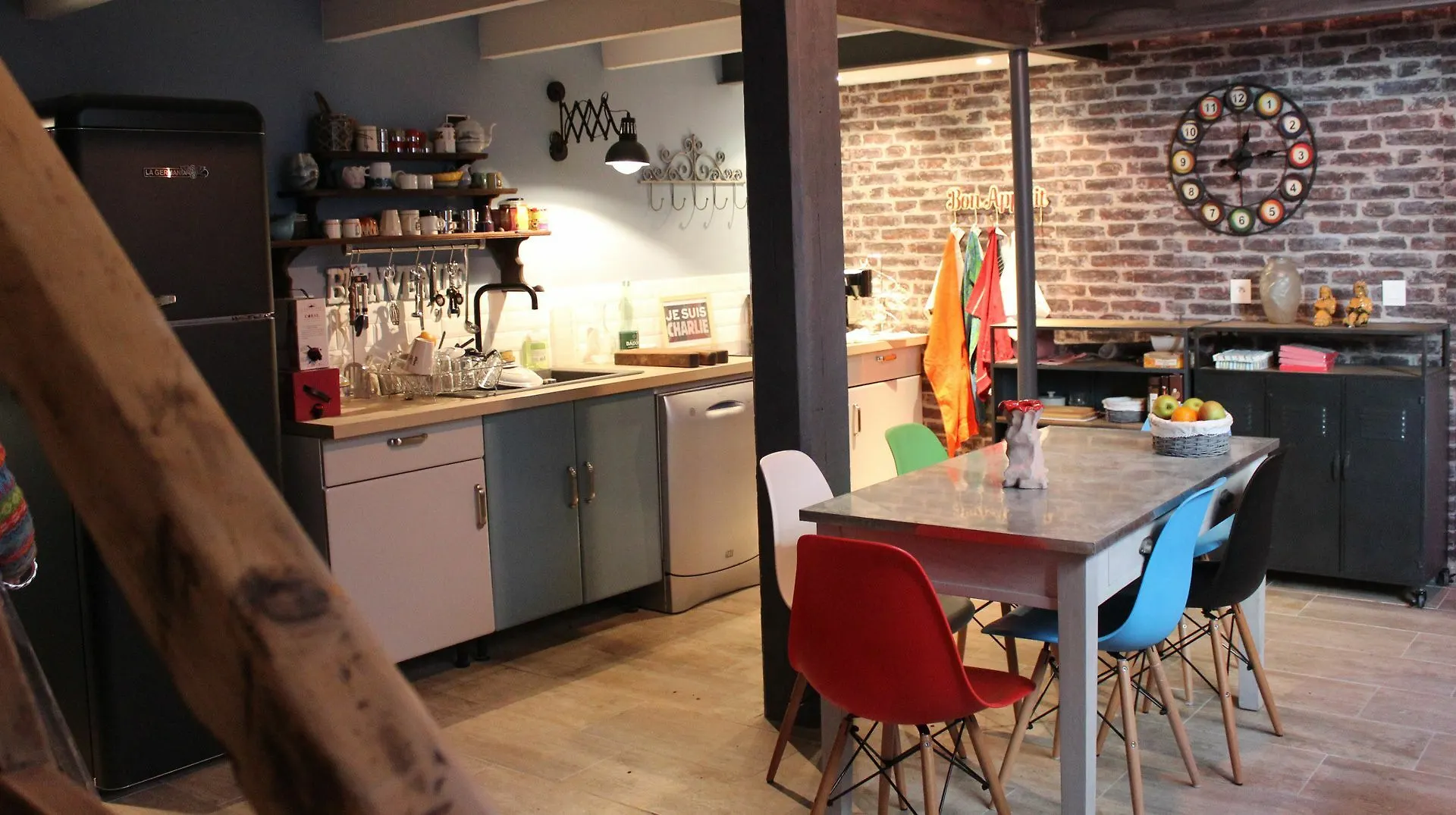 Residence Meublee Larguez Les Ames Art Marseille Hotel